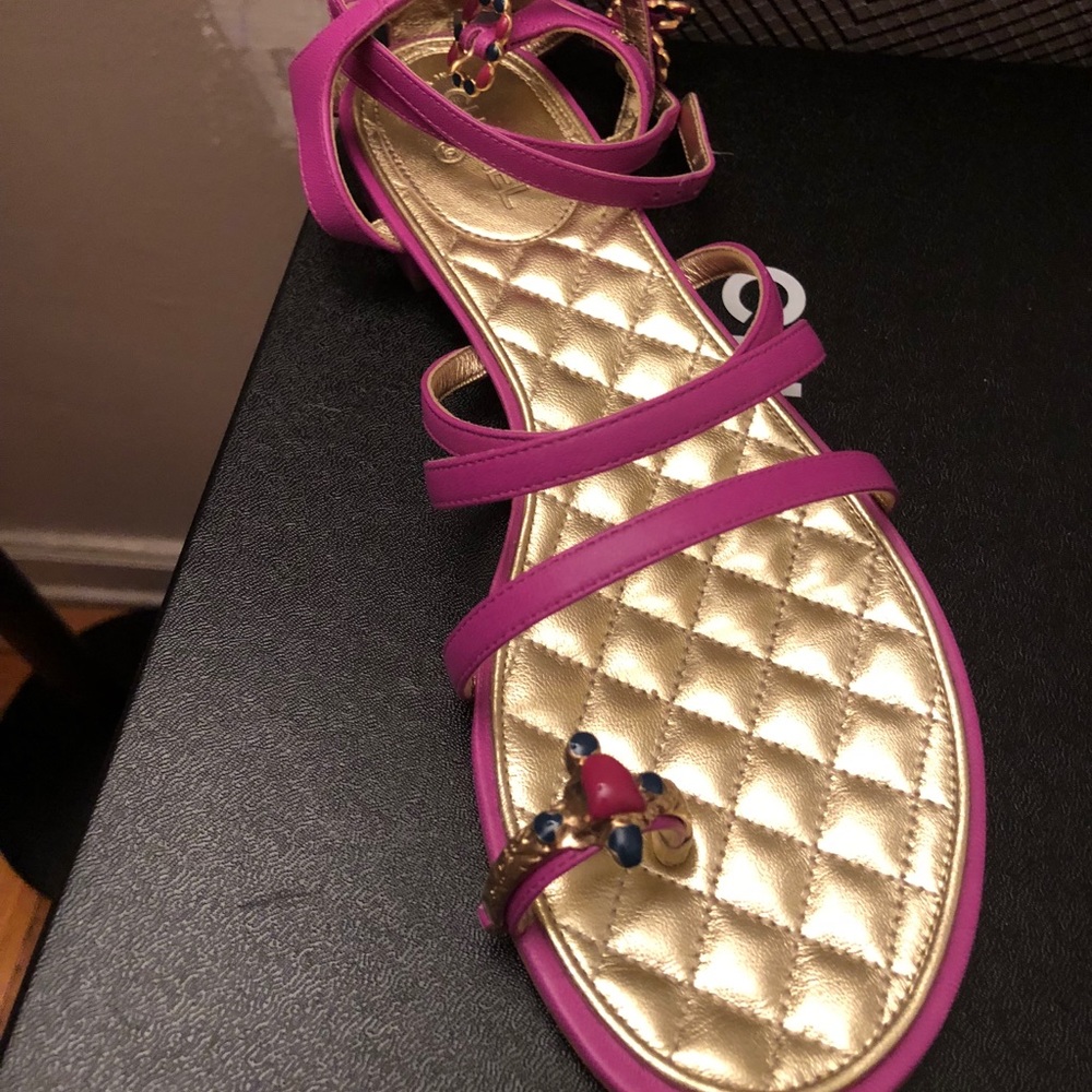 CHANEL sandles